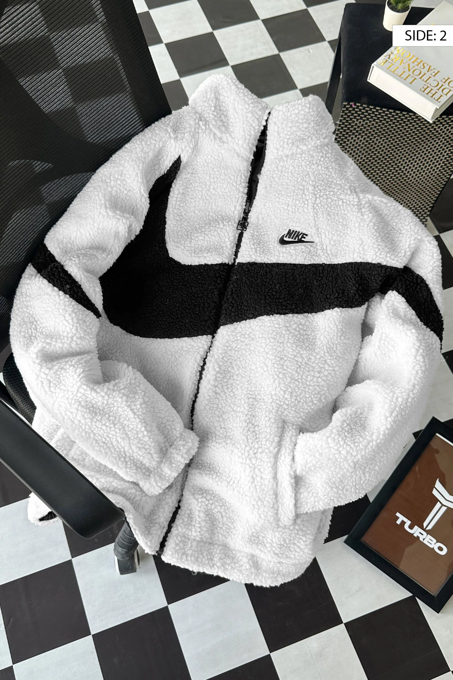 Thumbnail 2